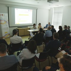 P1001011