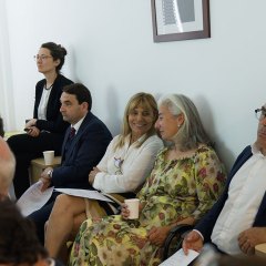 P1001354
