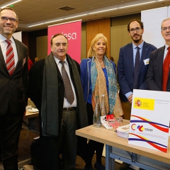 CINQUIÈME SALON FRANCO-ESPAGNOL DE L’EMPLOI, DE LA FORMATION ET DE L’ENTREPRENARIAT_51