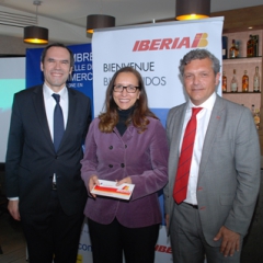 Acuerdo de colaboración entre la COCEF e IBERIA _43